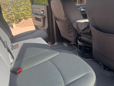 Used 2022 RAM 2500 Big Horn image 12