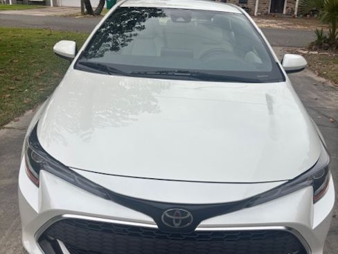 Used 2020 Toyota Corolla XSE FWD image 2