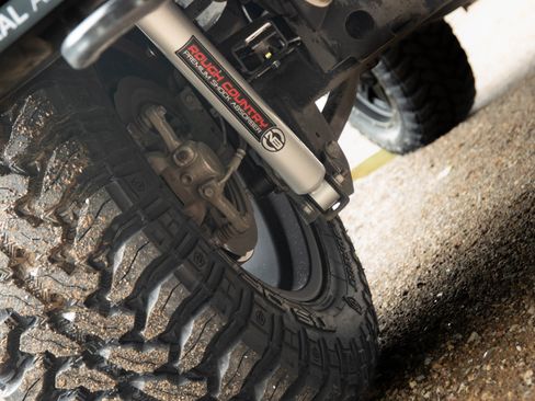 Used 2020 Jeep Wrangler Unlimited Sahara image 13