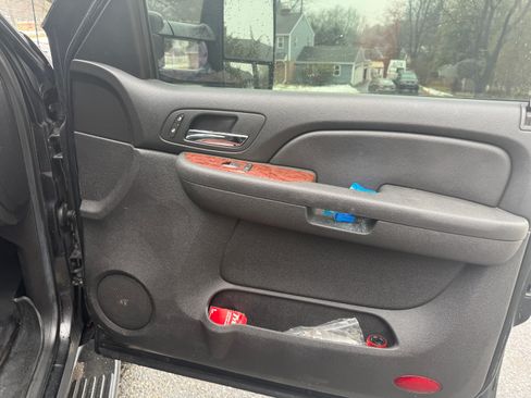 Used 2009 Chevrolet Silverado 2500 LTZ w/ Safety Package image 16