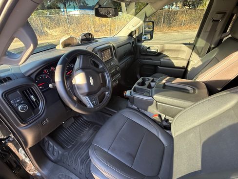 Used 2023 Chevrolet Silverado 2500 W/T w/ WT Fleet Convenience Package image 15