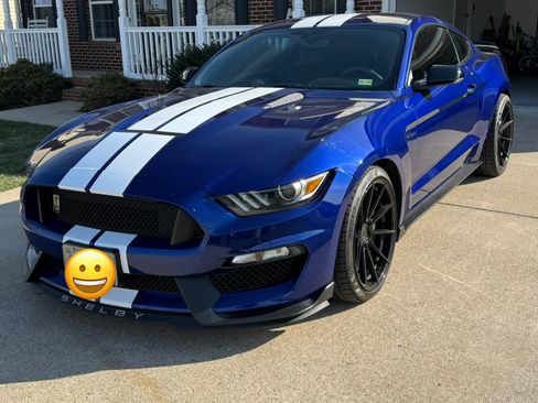 Used 2016 Ford Mustang Shelby GT350 w/ Technology Package image 1