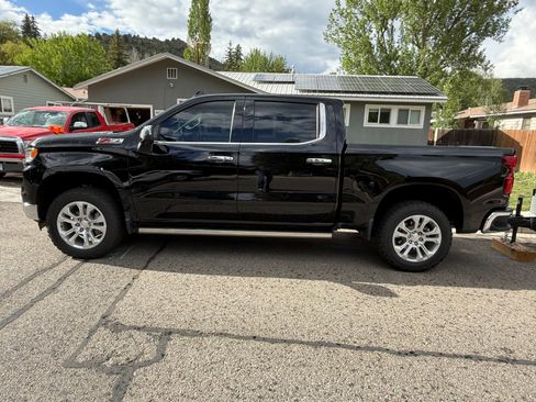 Used 2023 Chevrolet Silverado 1500 LTZ w/ LTZ Premium Package AWD/4WD image 1