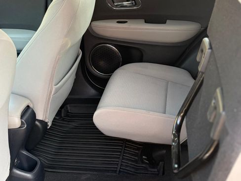 Used 2019 Honda HR-V EX image 15
