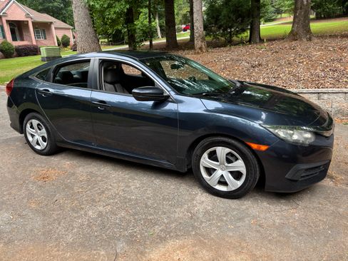 Used 2016 Honda Civic LX image 2