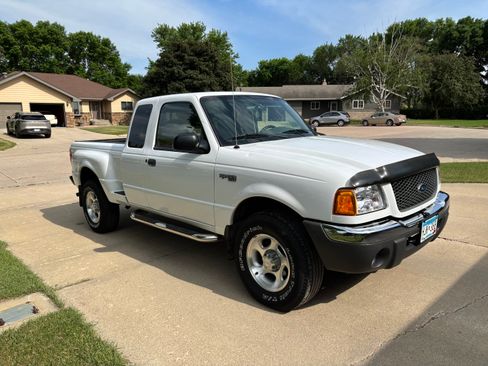 Used 2001 Ford Ranger 4x4 SuperCab image 4