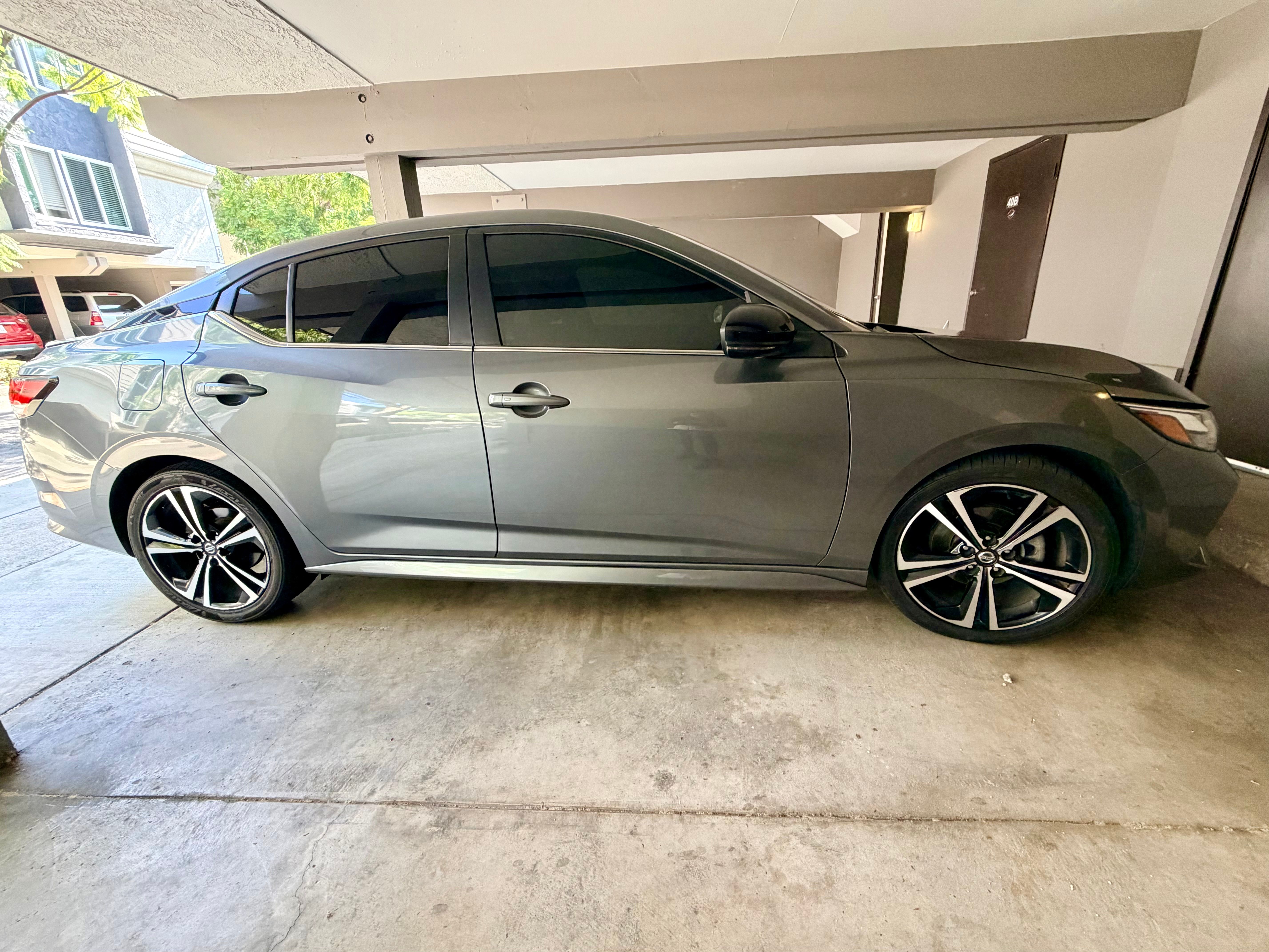 Used 2021 Nissan Sentra SR FWD image 12
