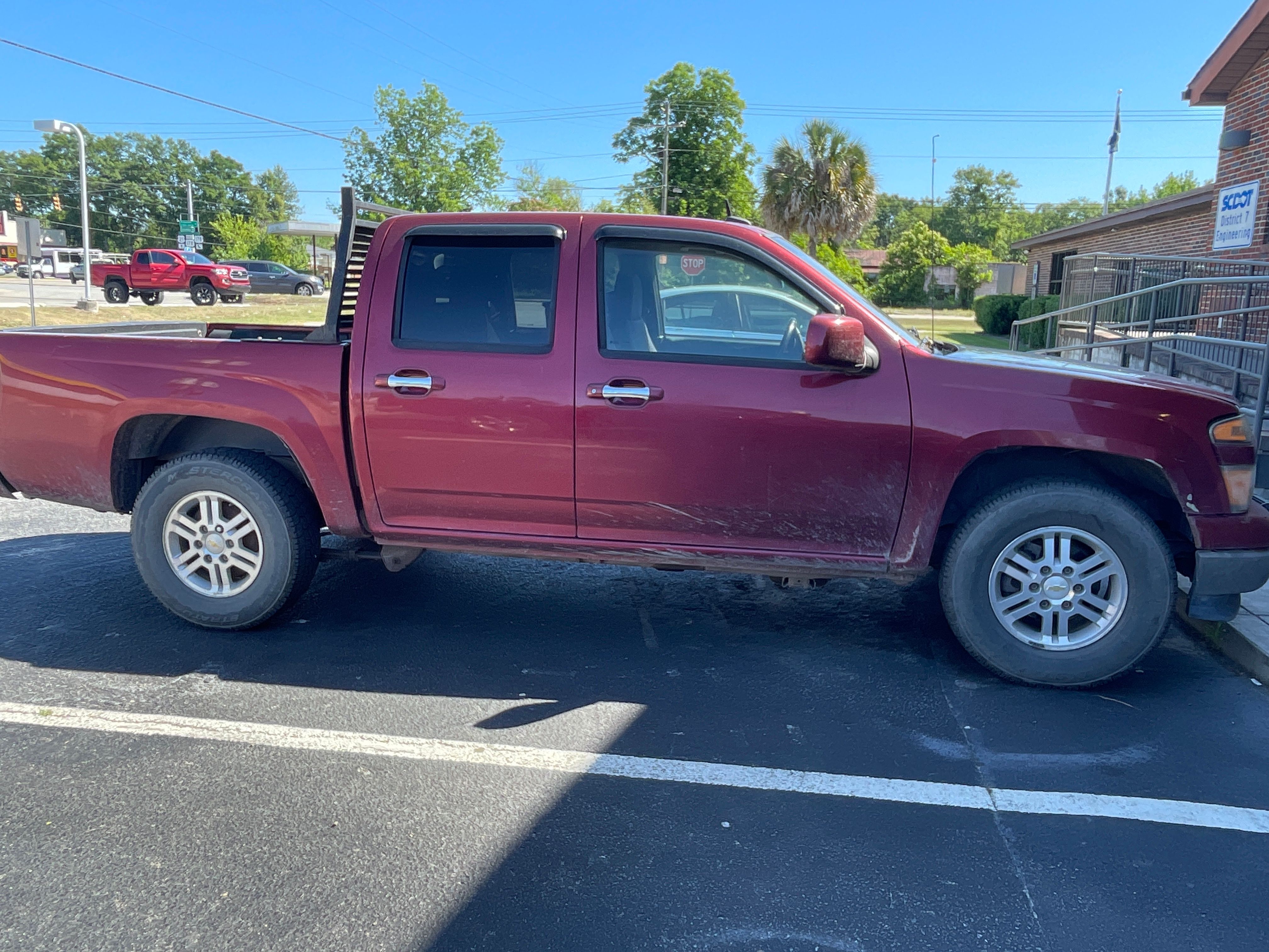 Used 2010 Chevrolet Colorado LT AWD/4WD image 1