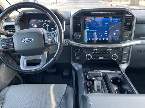 Used 2021 Ford F150 Lariat w/ Equipment Group 502A High image 16