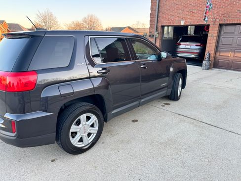 Used 2016 GMC Terrain SLE image 4