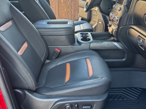 Used 2021 GMC Sierra 2500 AT4 w/ AT4 Premium Plus Package image 21