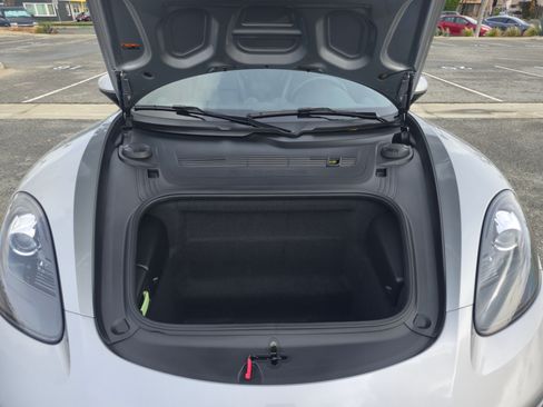 Used 2019 Porsche 718 Cayman image 17