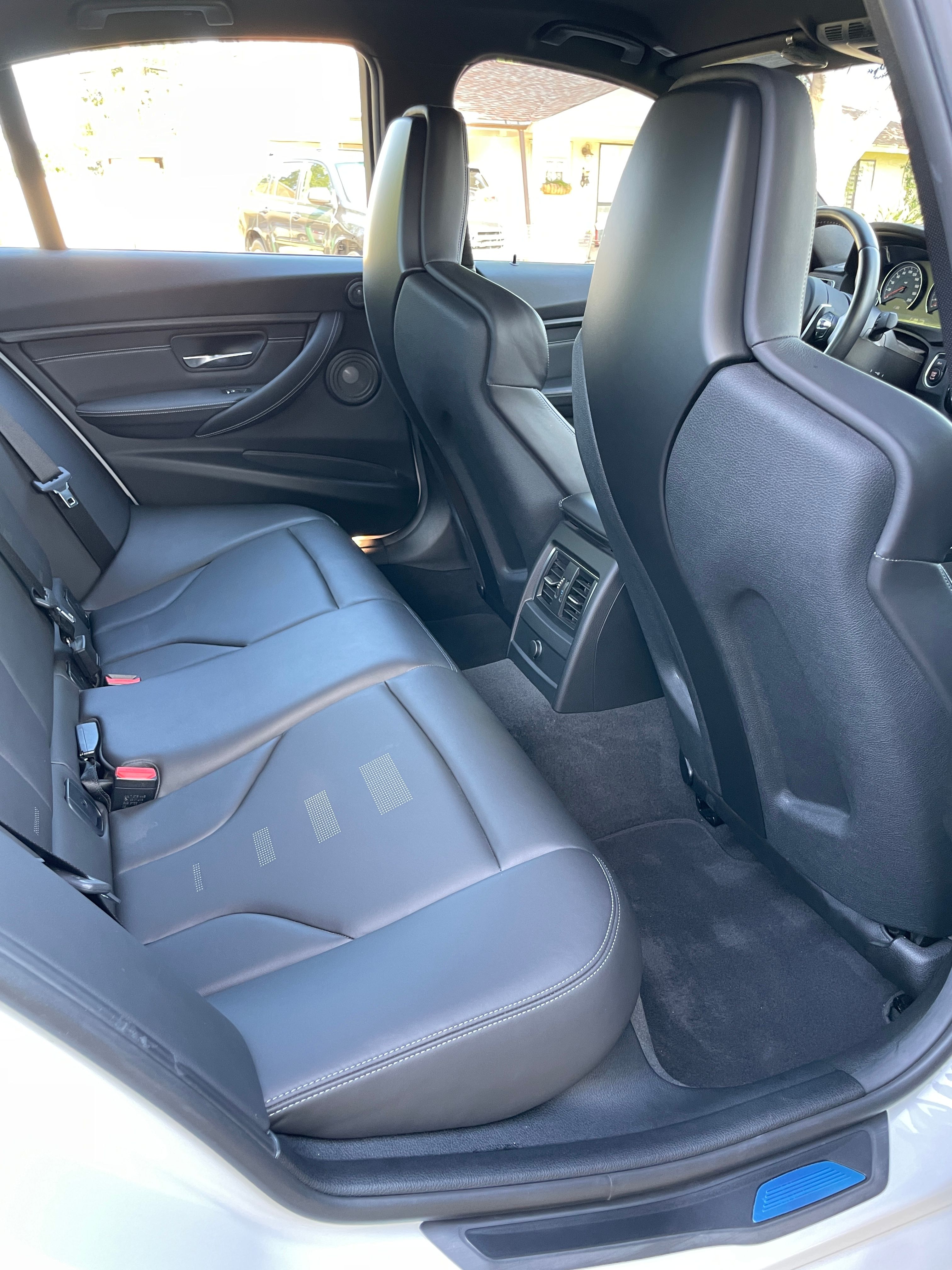 Used 2018 BMW M3 RWD image 14