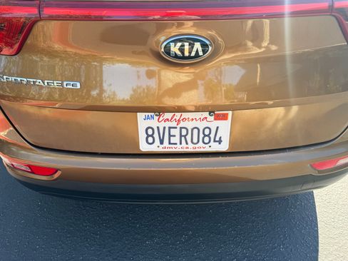 Used 2018 Kia Sportage LX image 10