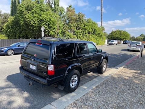 Used 2001 Toyota 4Runner SR5 AWD/4WD image 2