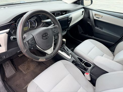 Used 2016 Toyota Corolla LE Premium image 5