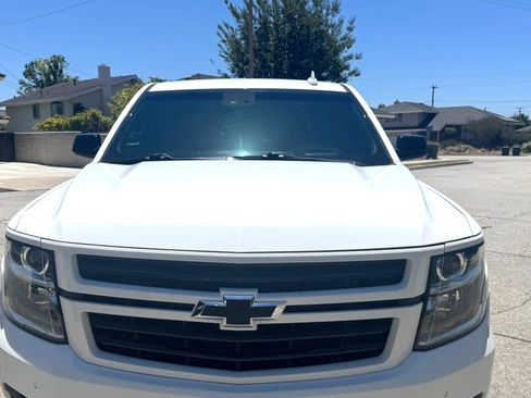 Used 2018 Chevrolet Tahoe Premier w/ RST Edition AWD/4WD image 2