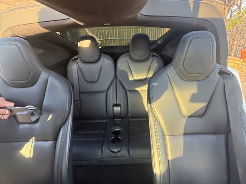 Used 2019 Tesla Model X Long Range image 6