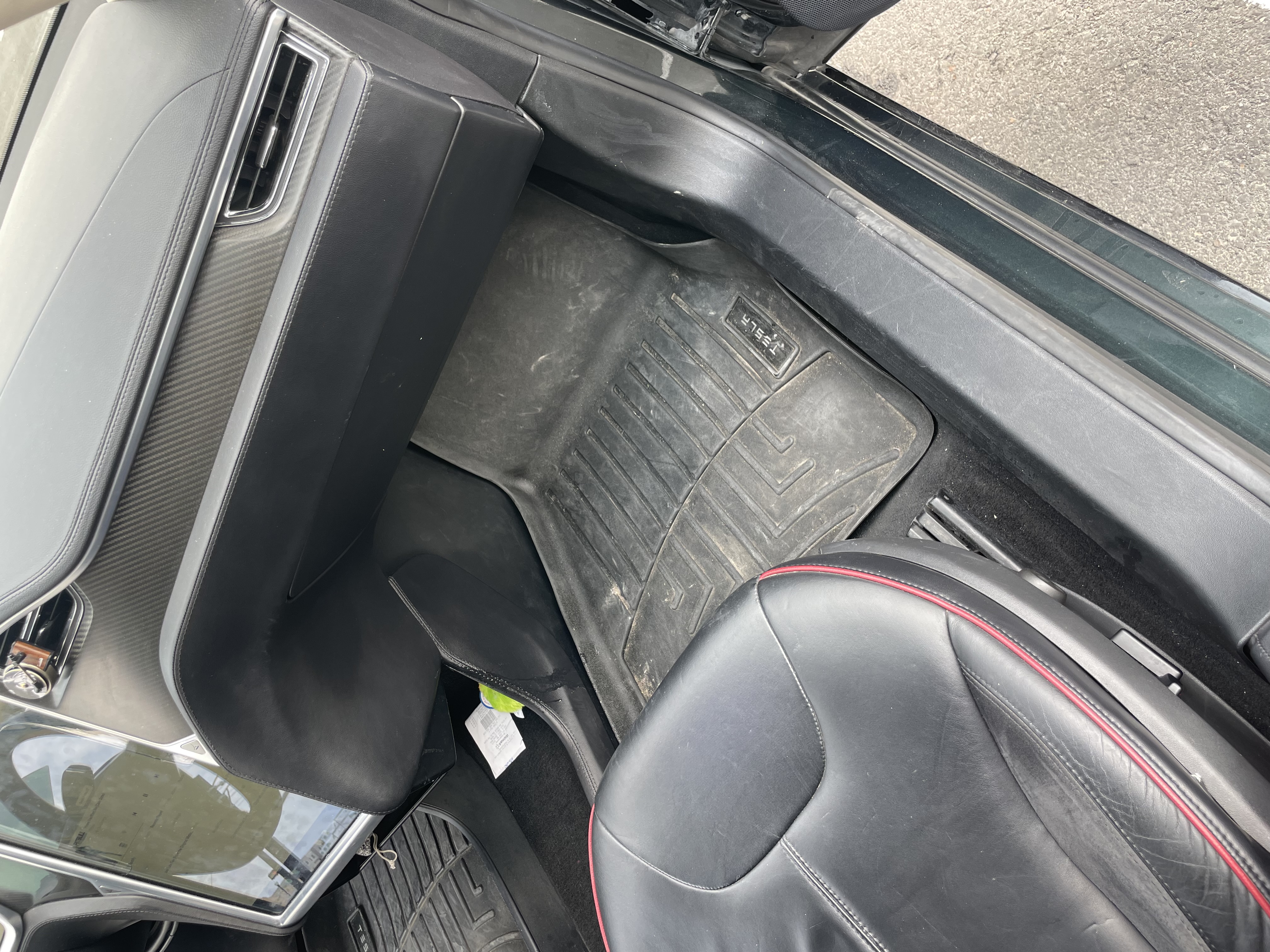 Used 2013 Tesla Model S Performance RWD image 21