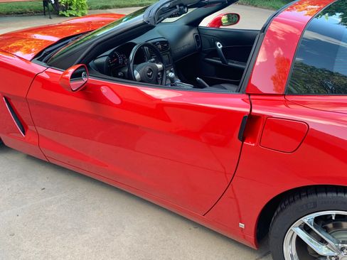 Used 2008 Chevrolet Corvette Coupe RWD image 15