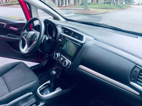 Used 2016 Honda Fit EX image 13