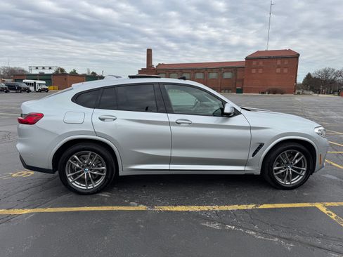 Used 2019 BMW X4 xDrive30i image 1