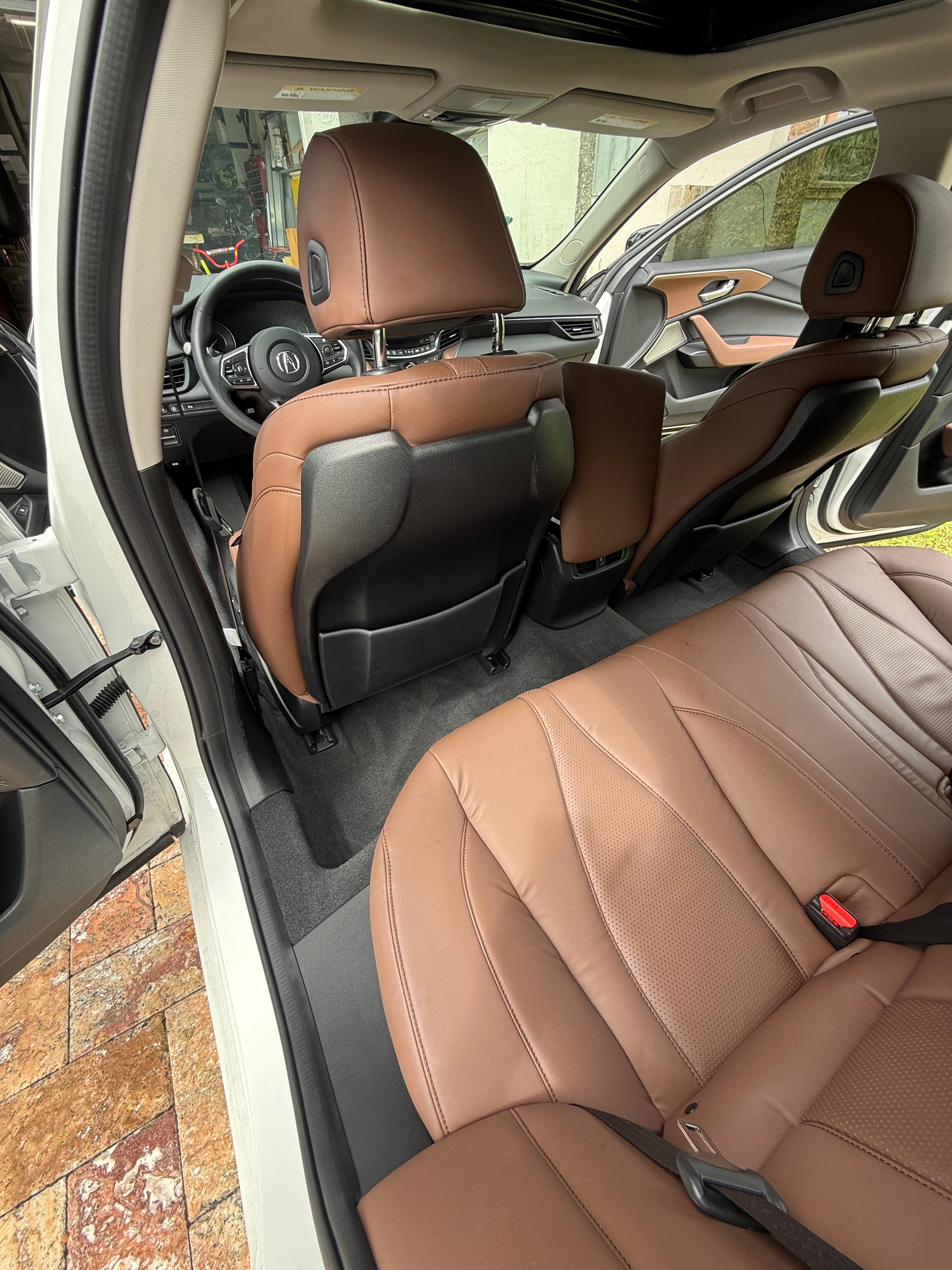 Used 2023 Acura TLX w/ Technology Package FWD image 16