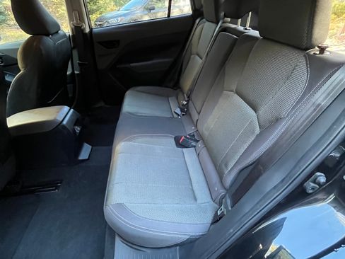 Used 2024 Subaru Crosstrek 2.0i Premium w/ Popular Package #4 image 24