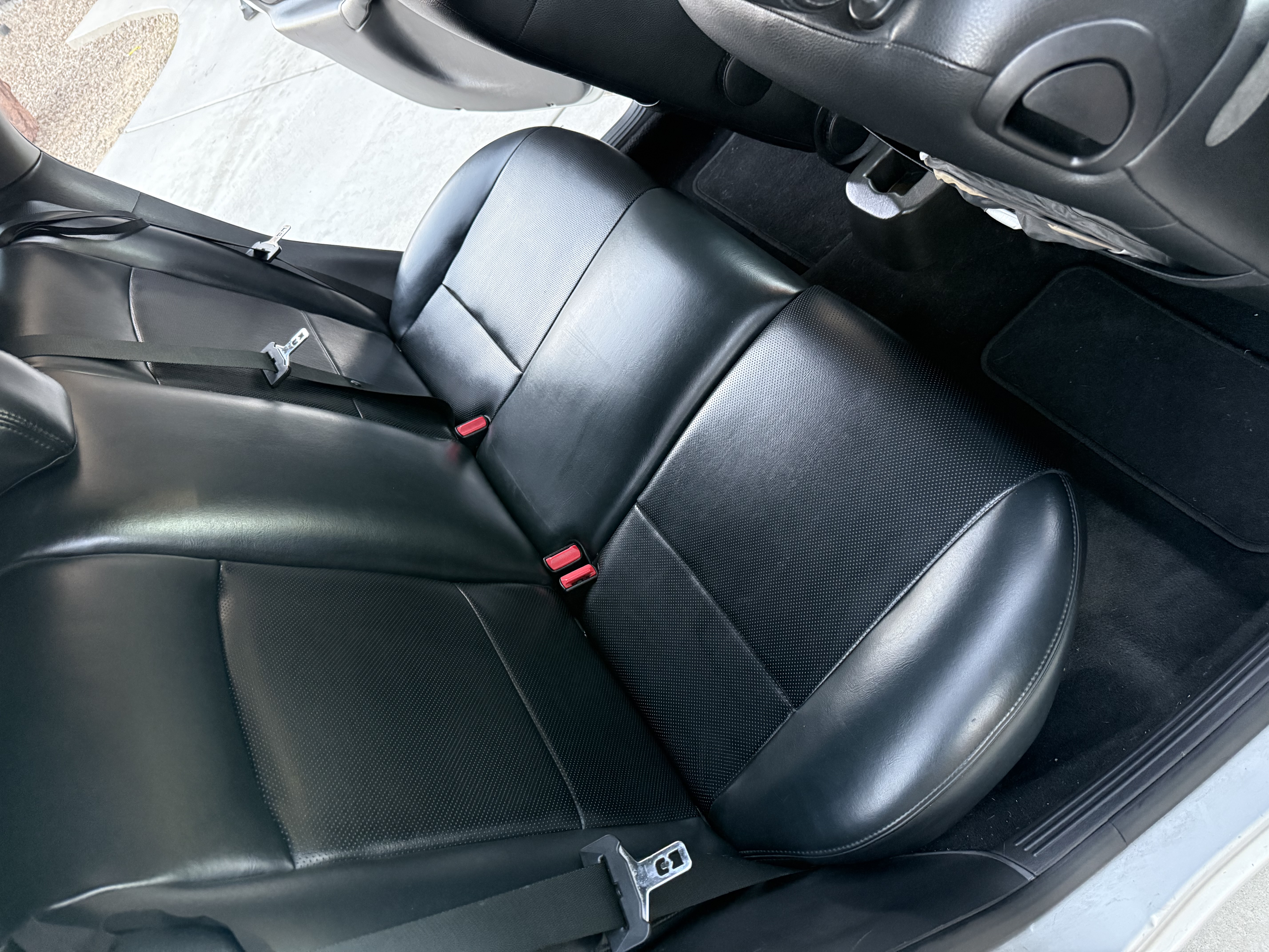 Used 2004 Ford Focus SVT FWD image 14