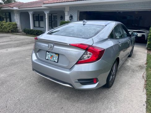 Used 2020 Honda Civic EX image 6