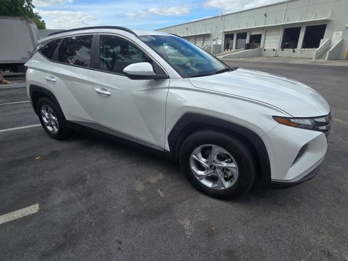 Used 2024 Hyundai Tucson SEL image 2