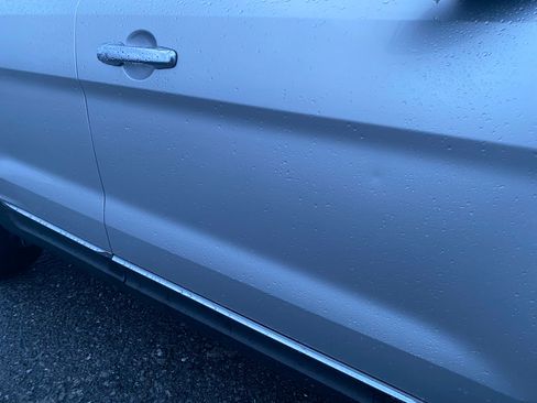 Used 2012 Ford Explorer XLT image 11