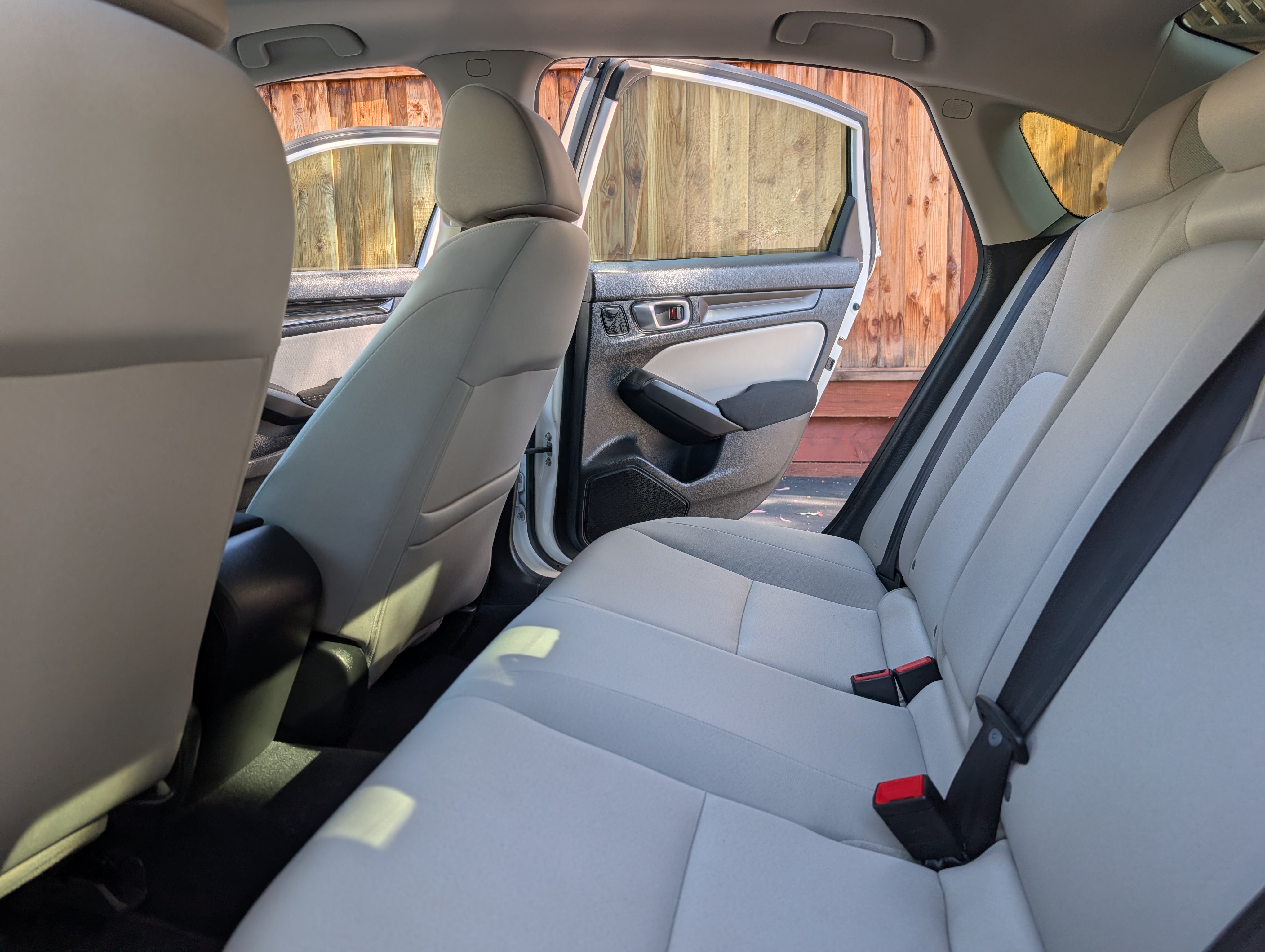 Used 2022 Honda Civic EX image 16