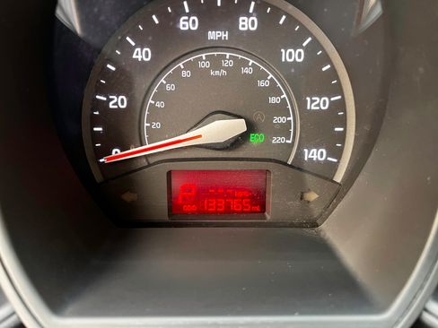 Used 2012 Kia Rio LX w/ PWR Pkg FWD image 6