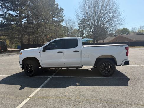Used 2020 Chevrolet Silverado 1500 W/T w/ WT Fleet Convenience Package image 4