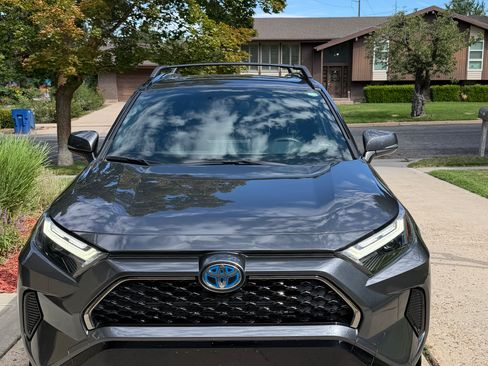 Used 2024 Toyota RAV4 SE w/ Weather & Moonroof Package AWD/4WD image 2