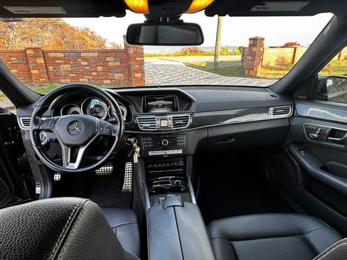 Used 2016 Mercedes-Benz E 350 Sedan image 15
