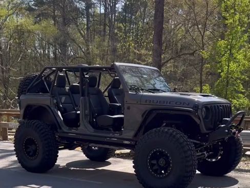 Used 2021 Jeep Wrangler Unlimited Rubicon w/ Trailer Tow Package AWD/4WD image 12