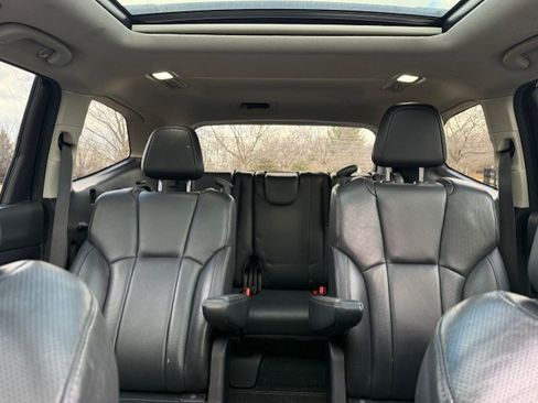 Used 2020 Subaru Ascent Limited w/ Technology Package image 5