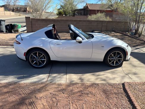 Used 2022 MAZDA MX-5 Miata RF Grand Touring w/ Weather Package image 14