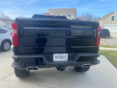 Used 2022 Chevrolet Silverado 1500 RST AWD/4WD image 9