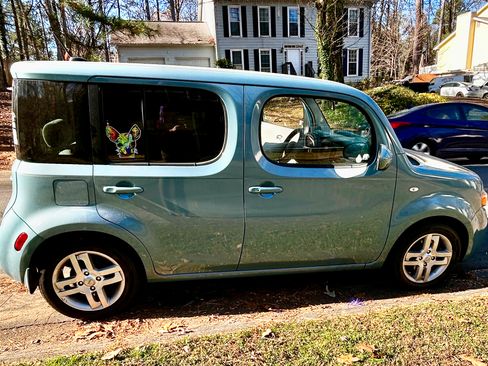 Used 2011 Nissan Cube 1.8 SL w/ SL Preferred Pkg image 24