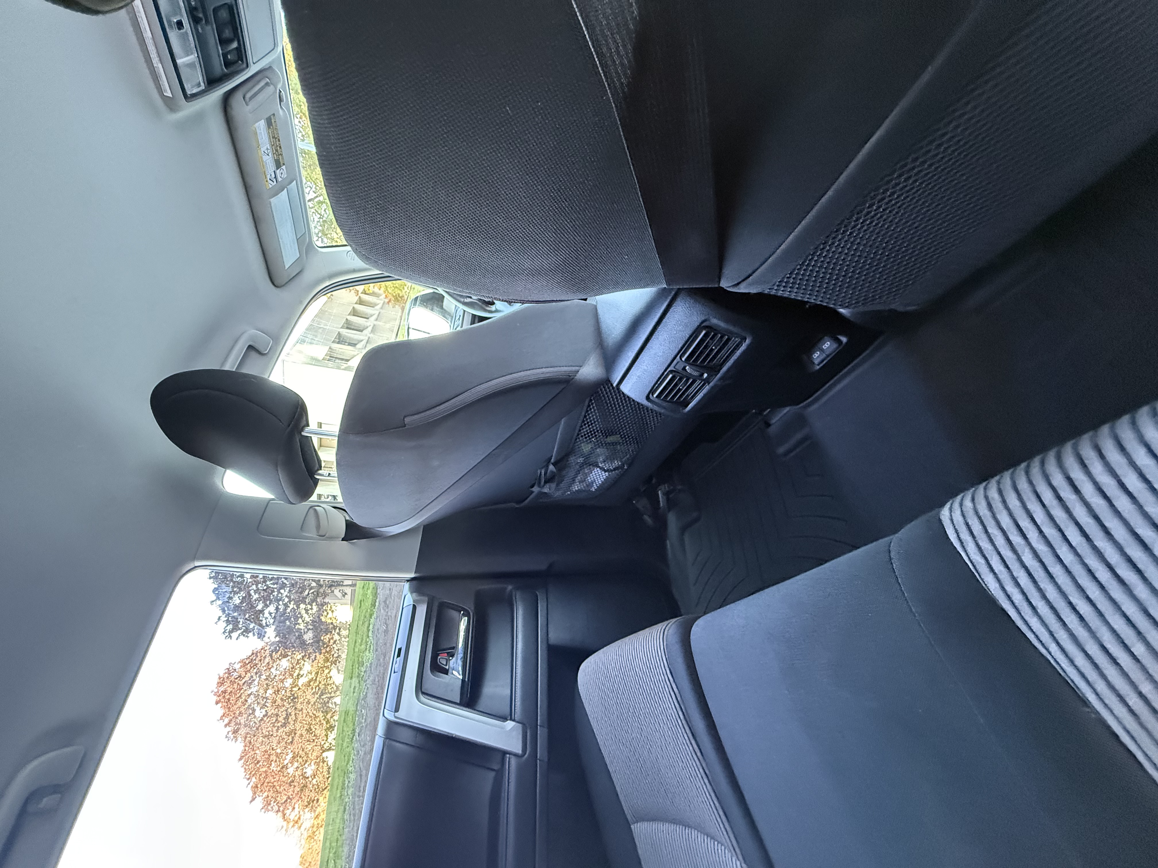 Used 2023 Toyota 4Runner SR5 AWD/4WD image 18