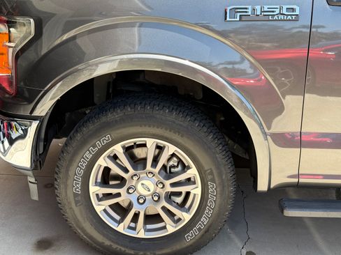 Used 2018 Ford F150 Lariat AWD/4WD image 19