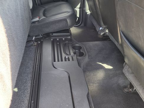 Used 2004 Dodge Ram 3500 Truck SLT w/ Sport Appearance Group image 15