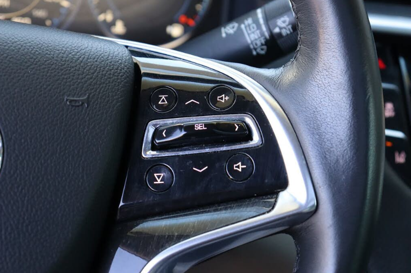 Used 2013 Cadillac XTS Premium AWD/4WD image 20