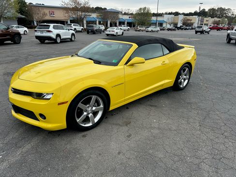 Used 2015 Chevrolet Camaro LT image 2