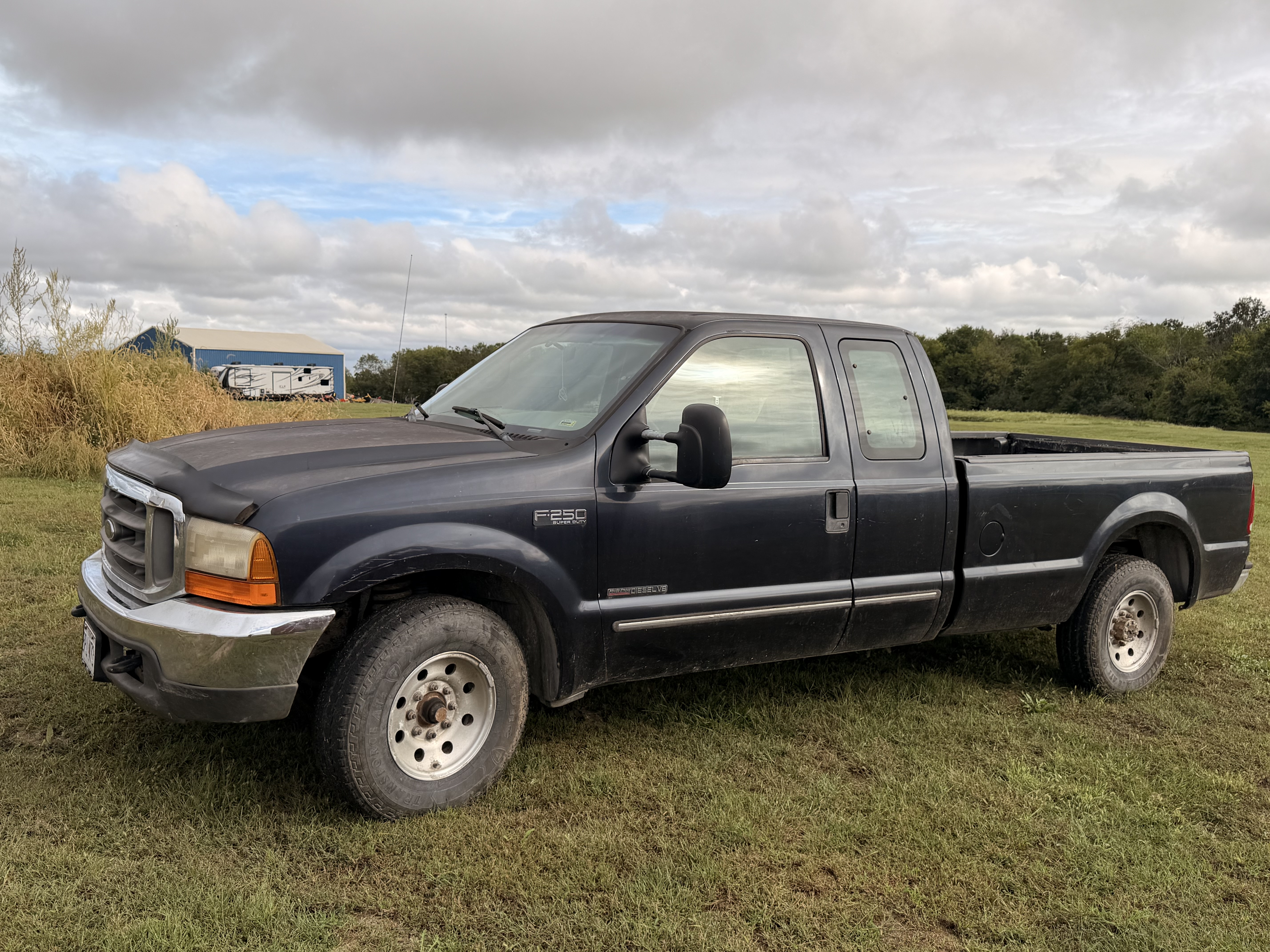 Used 2000 Ford F250 2WD SuperCab Super Duty image 2
