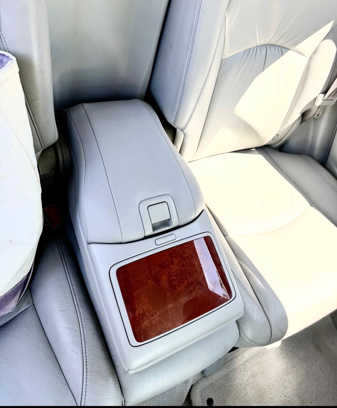 Used 2004 Lexus RX 330 w/ Premium Plus Pkg FWD image 6