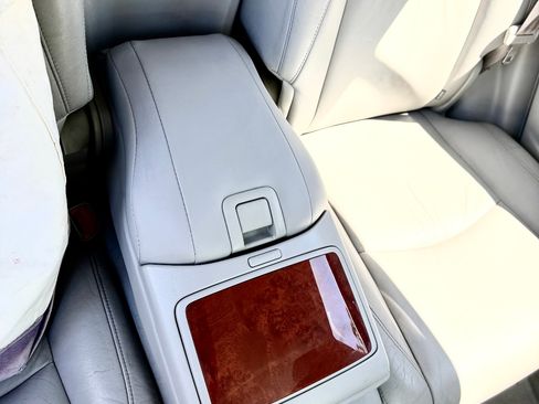 Used 2004 Lexus RX 330 FWD image 6